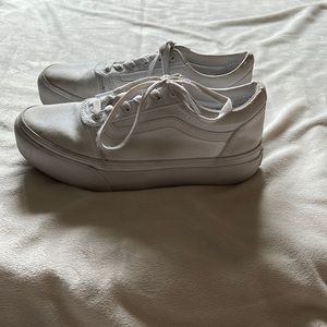 White skater vans